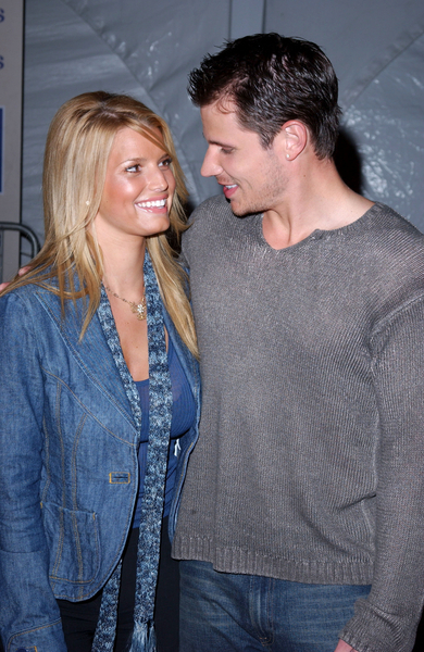 Jessica Simpson and Nick Lachey at an Event in 2003 - How Times Have Changed