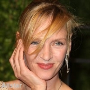 Uma Thurman has no wrinkles at 40!