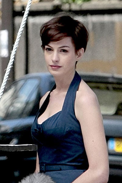 The "Devil Wears Prada" star has done it again (cuting off her hair), 