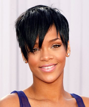 Rihanna's Face-Framing Pixie Cut
