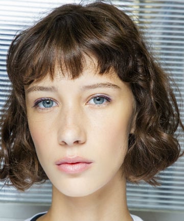 Best Haircuts for Curly Hair: Layered Bob