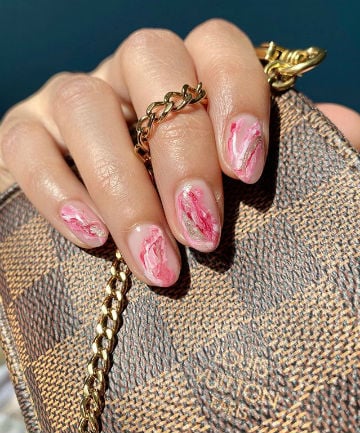 Mani of the Week: Easy Marbled Nails