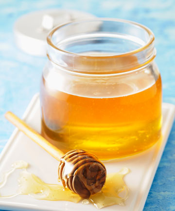 Myth: You should take a teaspoon of honey to treat seasonal allergies.