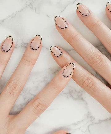 Mani of the Week: Simple Stitch Nails