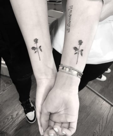 BFF Tattoos: Realistic Roses