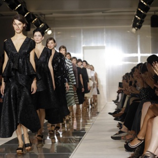 Modeling Agency To Pay $450,000 In Dues To Former Interns