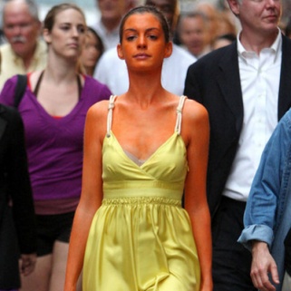 How to Be a Bronze Goddess on Your Wedding Day