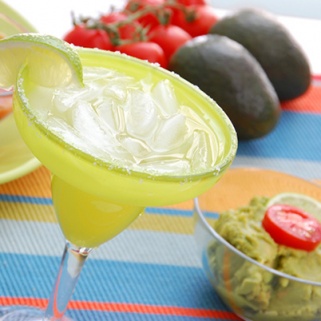 5 Snack and Cocktail Pairings for Your Next Sunday Funday