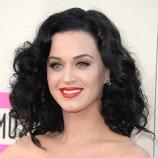 The Best Hair and Makeup at the American Music Awards