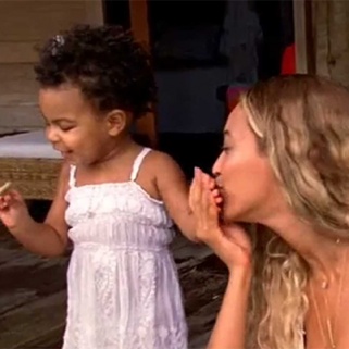 Someone Started a Petition to Brush Blue Ivy's Hair