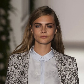 Weekend Recap: Cara Delevingne Wows in London, and More