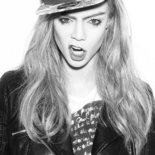 Tyra Banks Models In Whiteface