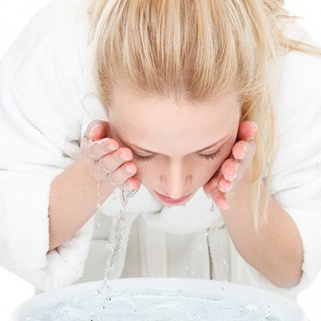 Shocker: Millennials Are All Whatevs About Wrinkles
