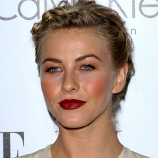 Holiday Hair and Makeup Looks So Fab We Almost Didn't Share 'Em
