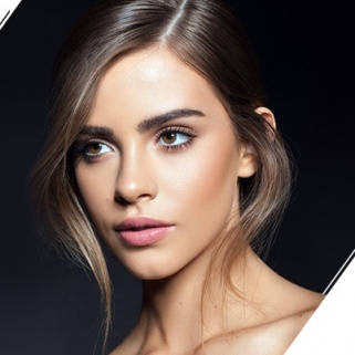 How to Apply Makeup: 8 Expert Tips for Looking Flawless