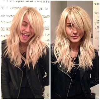 Julianne Hough Brings Back Her Extensions