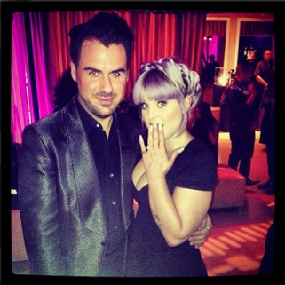 Kelly Osbourne Gets A Million Dollar Manicure -- For Charity