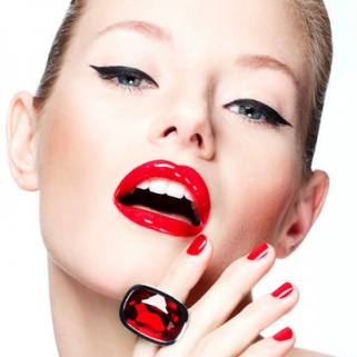 Looking for the Next Big Beauty Trend? Google Can Help