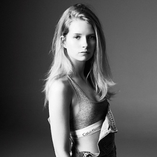 Lottie Moss (Kate's Little Sister) Debuts Her First Major Ad Campaign