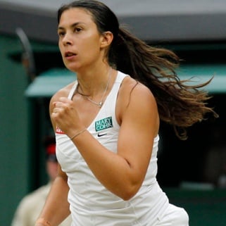 Wimbledon Women's Champ 'Not a Looker'!?
