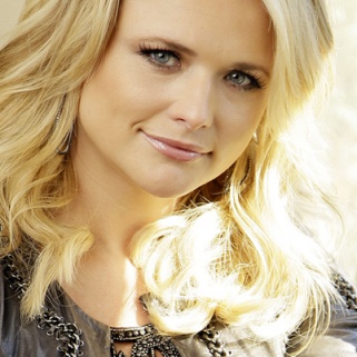 Miranda Lambert Fesses Up to a Britney Body Obsession