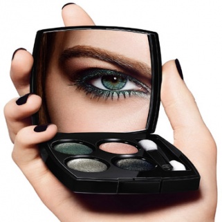 The Prettiest, New-for-Fall Eye Shadow Palettes