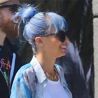 Nicole Richie Enters Her Blue (Hair) Period