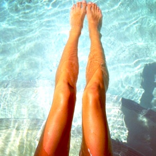 Product Review: A Self-Tanner For Us Pale Girls?