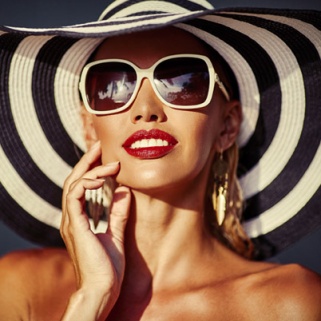 9 Sheer Sunscreens That Won't Leave White Marks on Your Suit
