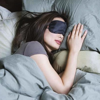 Too Lazy to Remove Your Makeup Before Bed? This Photo Will Change That