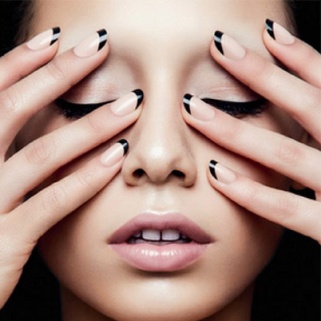 I Wore Static Nails for a Week and Didn't Hate It