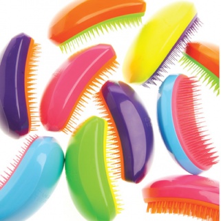 Is The Tangle Teezer The Answer to Every Woman's (and Mom's) Prayers?