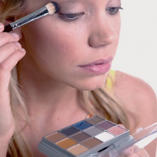 Challenge: 1 Palette, 2 Looks for a Special Occasion
