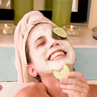 6 Natural Remedies for Gorgeous Skin and Hair