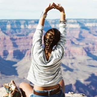 9 Quick-and-Easy Energy-Boosting Hacks That'll Make You Feel Awake AF
