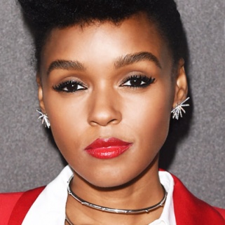 9 False Lashes Looks That Will Give You Beyonce-Level Confidence