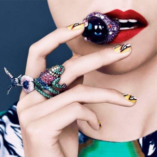 Scented and Chic Jewelry to Up Your Fragrance Game