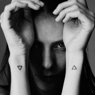 14 Oh-So-Tiny Tattoos We Love