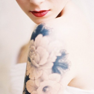 30 Classy First Tattoo Ideas for Women Over 40