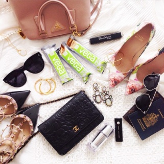 What Your Favorite Fashionistas Pack for Fashion Week
