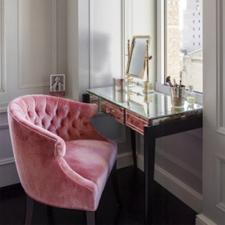 19 Epic Vanity Table Ideas That Will Inspire Your Next DIY Project