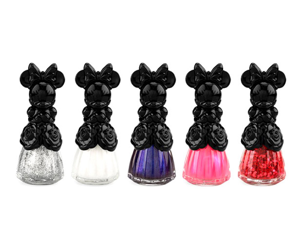 Minnie manicure?