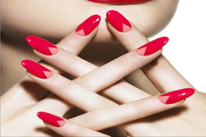 The Rise of the V-Shaped Manicure 
