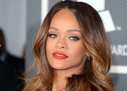 Rihanna's Signs Groundbreaking Partnership with MAC Cosmetics 
