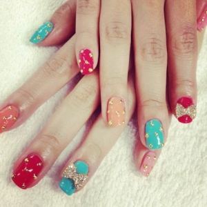 For the Hottest Nail Art on the West Coast, See Aiko at es NAILS 