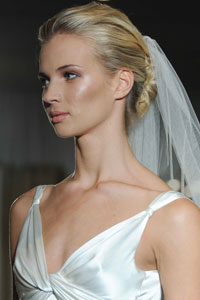 Backstage Beauty: Gorgeous Wedding Hair and Makeup Looks