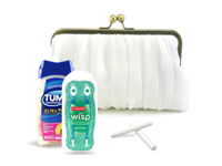 5 Must-Haves for Your Bridal Emergency Clutch