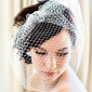 How to Make Sure Your Veil and Hairstyle Work Together