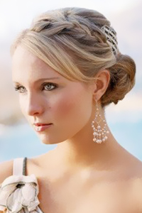 The No. 1 Way to Ruin Your Wedding Day Hair