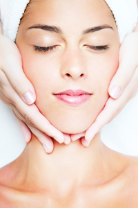 6 Beauty Treatments You Should NEVER Do Before Your Wedding